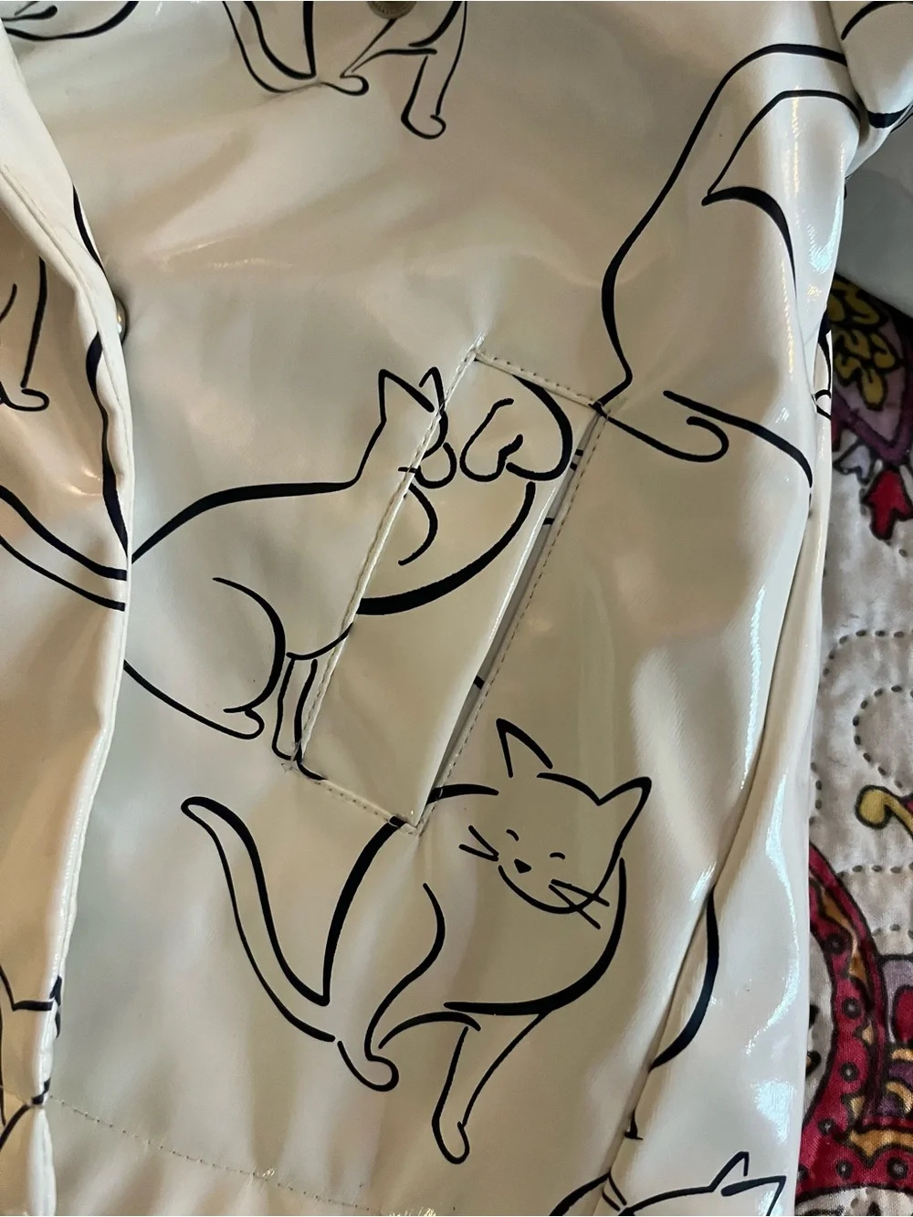 Jacadi Paris Girls Raincoat Jacket White Size 12M Cat Graphics Hoodie